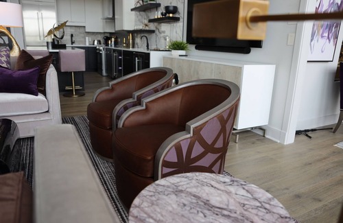 High Point Casa | Stunning Penthouse Located in Historic Market Square 15-A