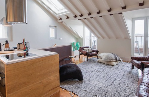 Misericordia Apartamento | Stunning Penthouse w/ the best views by LovelyStay