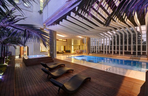 El Poblado Casa | IMPRESIONANTE ATICO CON PISCINA CLIMATIZADA INTERIOR