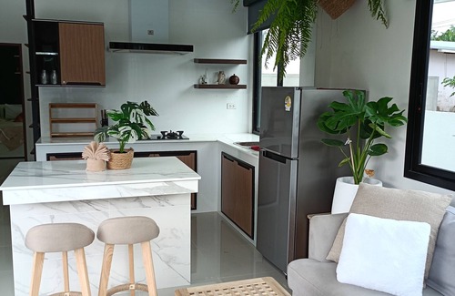 Krabi Villa | Stunning Pool Villa - 5 minutes from the beach