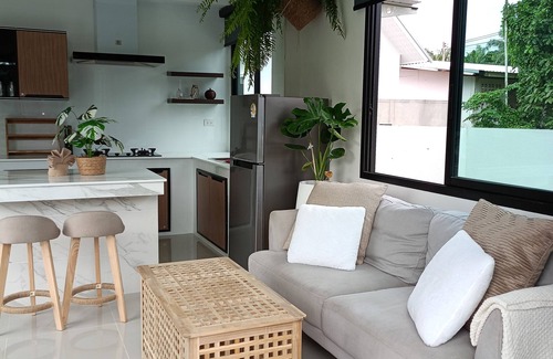 Krabi Villa | Stunning Pool Villa - 5 minutes from the beach
