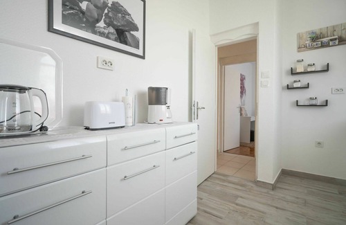 Klenovica Casa | Maravillosa casa de vacaciones privada con A/C, WIFI, piscina privada, TV, terraza y aparcamiento