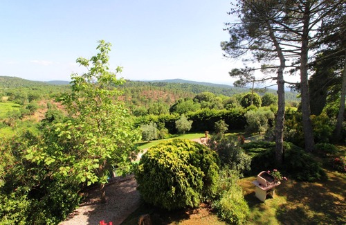 Monte San Savino Villa | Preciosa casa de vacaciones privada con WIFI, piscina privada, TV, mascotas permitida y aparcamiento