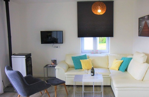 Frymburk Casa | Estupenda casa de vacaciones privada para 5 personas con WIFI, TV, terraza y aparcamiento
