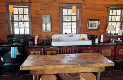 Mountain Dale Casa | Hermosa propiedad privada de 300 acres Boathouse, a 90 minutos de Nueva York