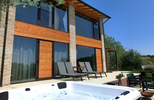 Venegazzu Villa | Casa de vacaciones privada con piscina privada, WIFI, sauna, jacuzzi, A/C, TV, aparcamiento