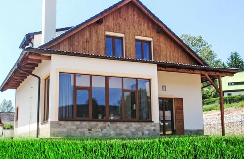 Lipno nad Vltavou Casa | Estupenda casa de vacaciones privada con WIFI, TV, terraza, mascotas permitida y aparcamiento