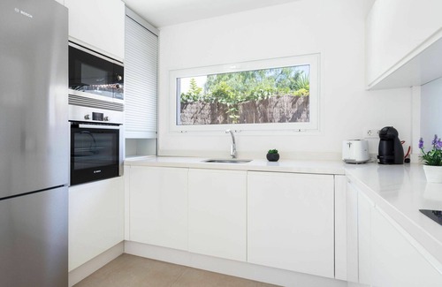 Playa Paraiso Villa | Estupenda casa de vacaciones privada con piscina privada, terraza, vista panorámica y aparcamiento
