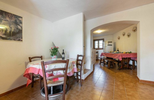 Porto Istana Casa | Maravillosa casa de vacaciones privada para 6 personas con TV, terraza y aparcamiento
