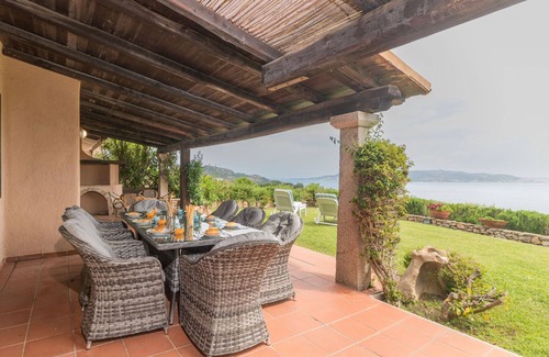 Porto Rafael Villa | Preciosa casa de vacaciones privada para 8 personas con A/C, TV, terraza y aparcamiento