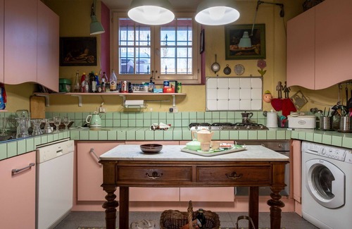 Moncalieri Casa | Estupenda casa de vacaciones privada con piscina privada, WIFI, A/C, TV, patio y aparcamiento