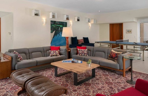 Pastida Villa | Casa de vacaciones privada con WIFI, A/C, piscina privada, TV, balcón, vista panorámica
