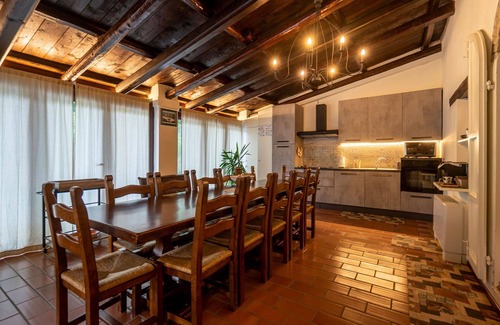 Dogana Villa | Casa de vacaciones privada con piscina privada, sauna, A/C, bañera de hidromasaje, WIFI, TV, patio