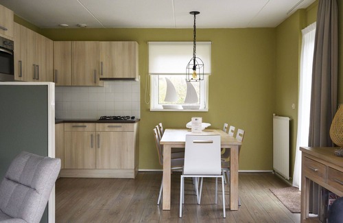 Eernewoude Casa | Maravillosa casa de vacaciones privada para 8 personas con WIFI, TV, terraza y aparcamiento