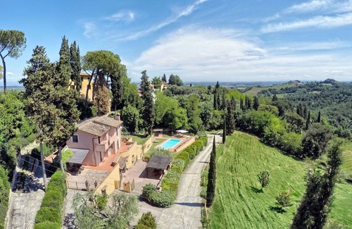 Gambassi Terme Villa | Estupenda casa de vacaciones privada con piscina privada, WIFI, A/C, TV, patio, aparcamiento