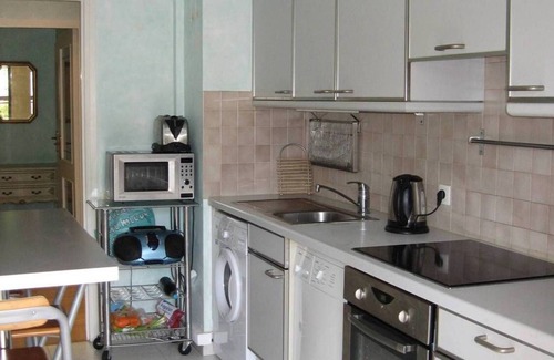 California - Pezou Apartamento | Impresionante propiedad en residencia segura con piscina y parking