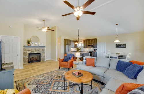 Rabun Gap Casa | Stunning Rabun Gap Home w/ Deck & Mountain Views!