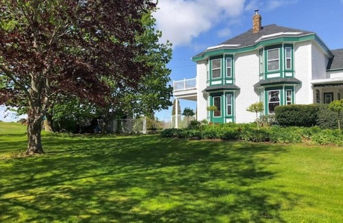 Kings County Casa | Stunning Ranmoor Lodge attached to Ranmoor House in Sheffield Mills/Canning