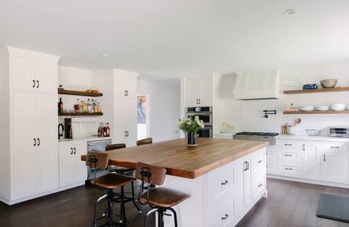 Santa Barbara Casa | Stunning Remodeled Ranch House in Hope Ranch