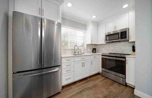 New Era Park Apartamento | Stunning Remodeled Midtown Sacramento Apartment