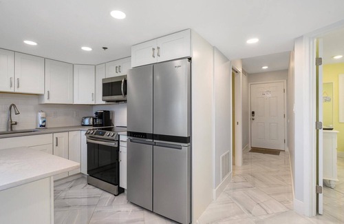 North Ocean City Casa | ⭐️STUNNING RENOVATED PLAZA 112 OCEAN FRONT INDOOR POOL⭐️