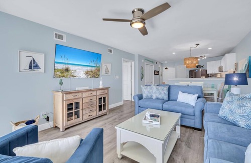 Miramar Beach Condominio | Impresionante condominio con vista al golfo y puestas de sol, se admiten mascotas con servicio privado de playa