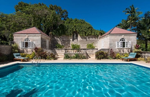Folkestone Villa | Impresionante retiro con piscina cerca de la playa - Porters Cottage