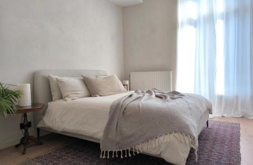 Sint-Andries Apartamento | Stunning Riverview apartment