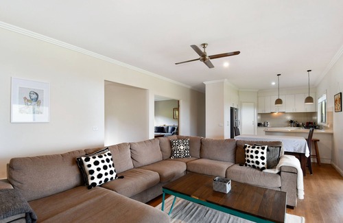 Barwite Casa | Stunning Rural Home - Snow, Mountains & Mansfield