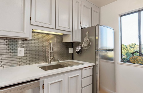 Mill Valley Condominio | STUNNING SAN FRANCISCO VIEWS-A modern fully furnished 1 bedroom, Monthly Rental.