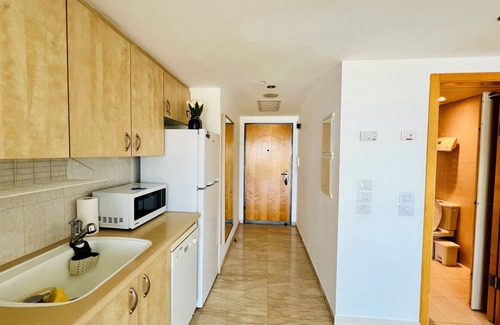 Herzliya Pituach Condominio | "Stunning sea and beach view apartment Herzeliya Pituach beach"