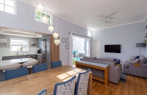 Cape Town Casa | Stunning Sea Point Family Home With Private Swimming Pool