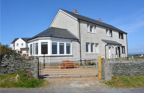 Port Charlotte Casa | Stunning sea view, 1 minute to beach & conservation village Sleeps 6, 3 bedrooms
