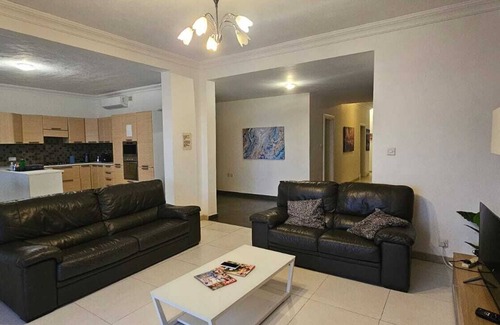 Sliema Apartamento | Stunning Sea View Modern Apartment