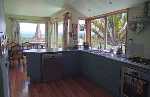 Tahunanui Casa | Impresionantes vistas al mar en el soleado Tahuna Hills Nelson