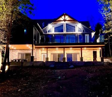 Kincardine Casa | Stunning Serenity Cove On The Lake Cozy Cottage