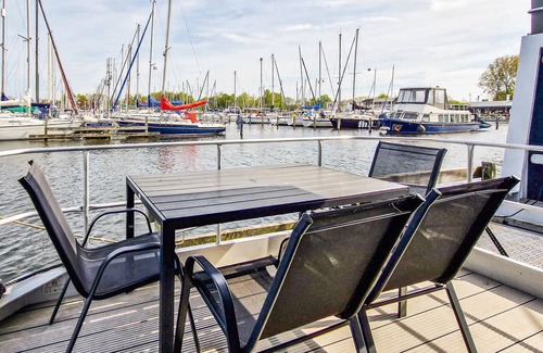Naarderbos Alquiler De Eote | Impresionante barco en Naarden con.