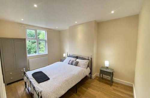Croham Apartamento | Stunning South Croydon Apartment - Relax in Style
