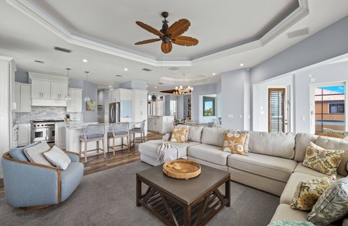 Beachview Country Club Estates Casa | STUNNING! SPECIAL HALF OFF MAY AND JUNE!