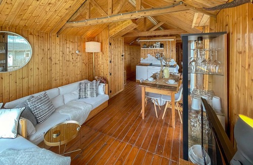 Lauwerzijl Casa | Impresionante caravana estática en.