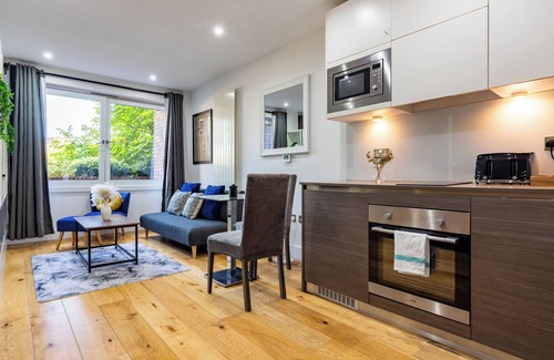 Lewisham Apartamento | Stunning Studio Apartment Close To Lewisham Station Short Mid Long Stays