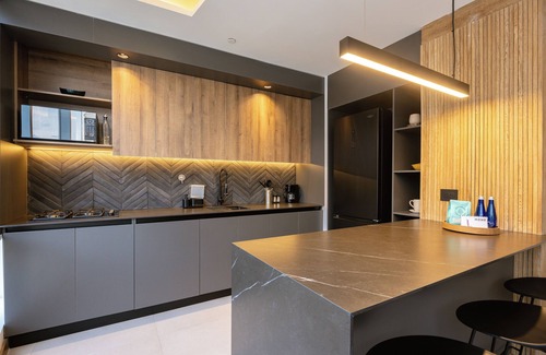 Buenos Aires Apartamento | Stunning & Stylish apt with Jacuzzi & A/C in El Poblado