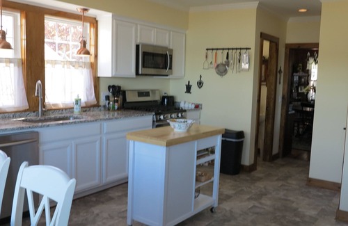 Pocasset Casa | Stunning sunsets overlooking Buzzards Bay