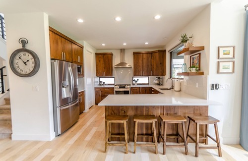 Ogden Casa | Stunning vacation home on Pineview Reservoir near 3 ski resorts