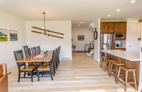 Ogden Casa | Stunning vacation home on Pineview Reservoir near 3 ski resorts