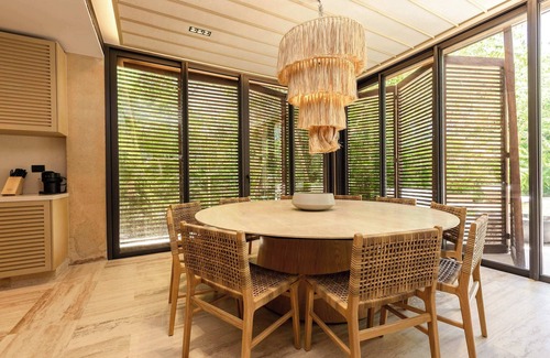 Villa Juarez Villa | Stunning Villa 19 5BR Golf Course | Corasol
