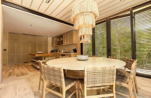 Villa Juarez Villa | Stunning Villa 19 5BR Golf Course | Corasol