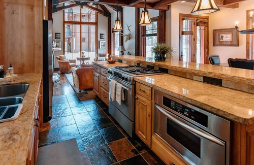 Homewood Villa | West Shore Lakeside Villa