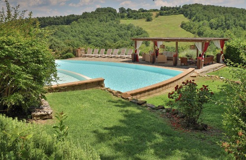 Chiusdino Villa | Impresionante villa con piscina cerca de San Galgano / 8 habitaciones - 9 baños