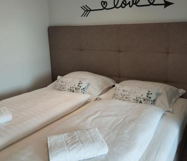Techelsberg am Worther See Apartamento | Stunning Wörthersee Holiday Home 16